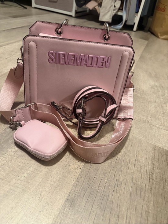 Steve Madden Handbags - Steve Madden Light Pink Structured Crossbody with Detachable Straps